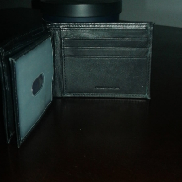 Wallet - Picture 3 of 3